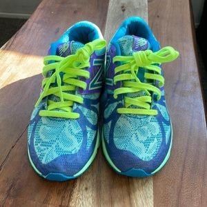 New Balance 200 Blue Purple Running Shoes Low Top Lace Up Youth Size 13 M